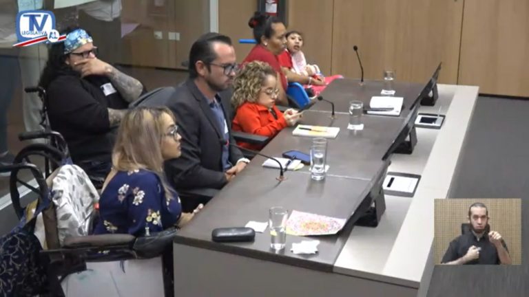 Movimiento de Personas con Discapacidad advierte que proyecto que aumenta vida útil de autobuses violenta derechos humanos