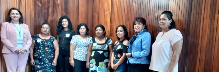 Tierra y autonomía ¡para los pueblos indígenas!