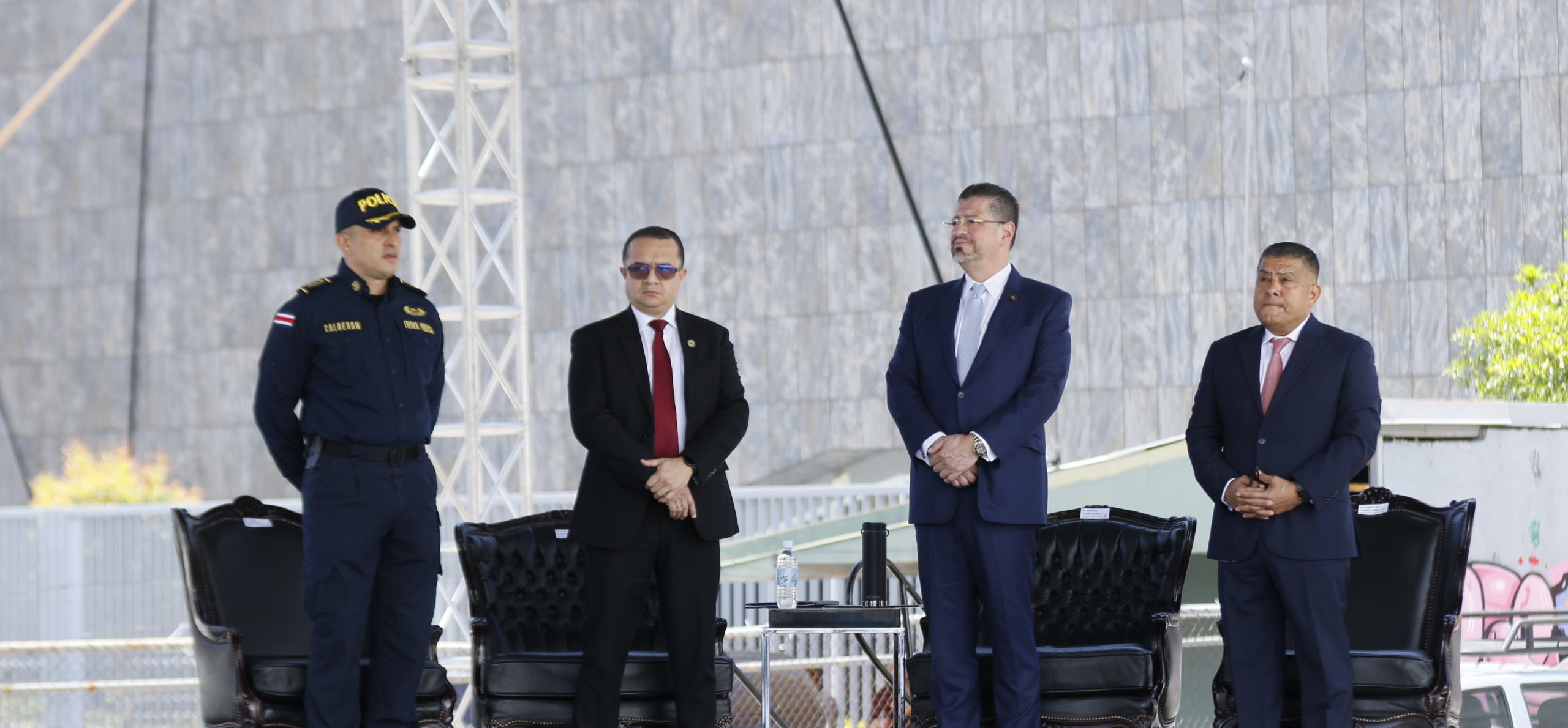 Imagen principal del artículo: Estos son los cinco proyectos que presentó el Poder Ejecutivo para atender la crisis de seguridad