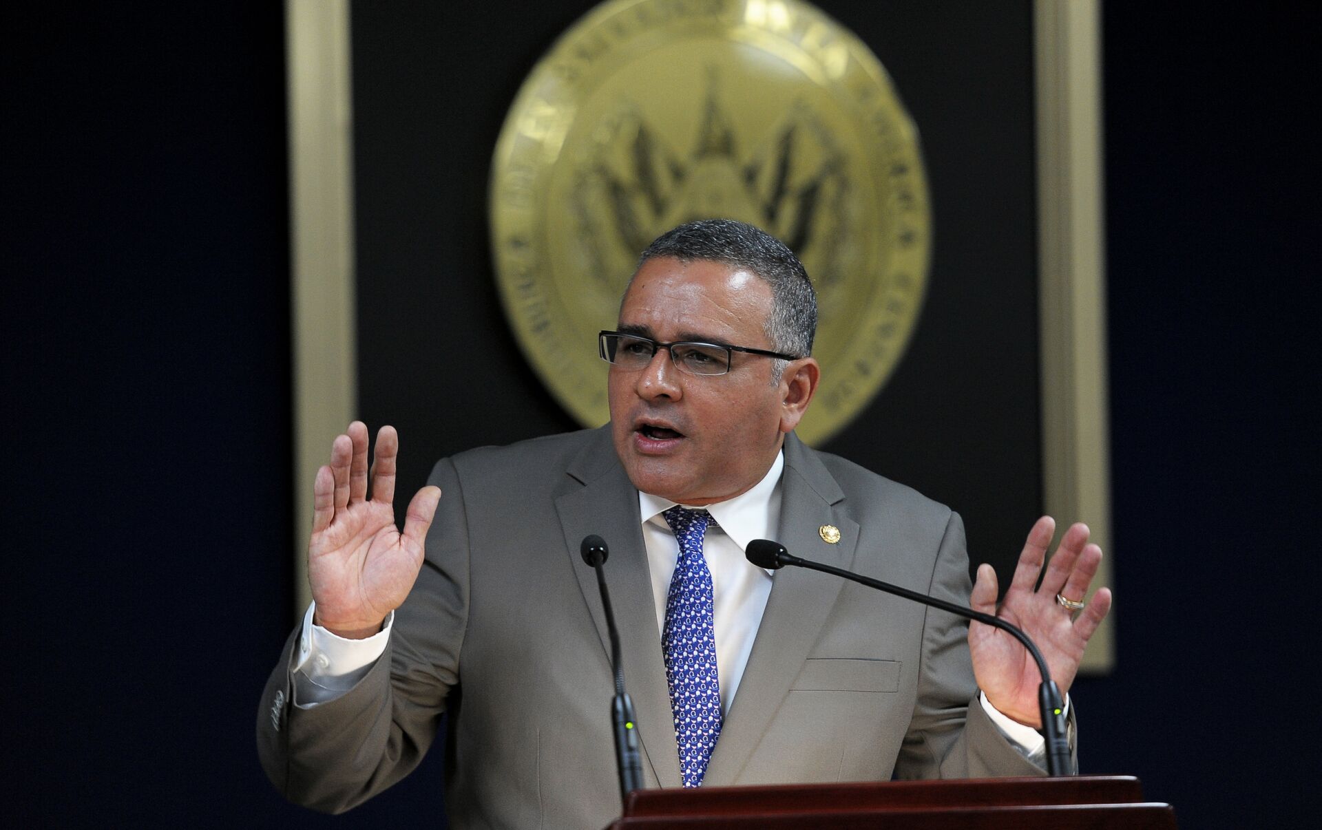 Imagen principal del artículo: Condenan al expresidente salvadoreño Mauricio Funes a 14 años de prisión por una tregua con pandillas