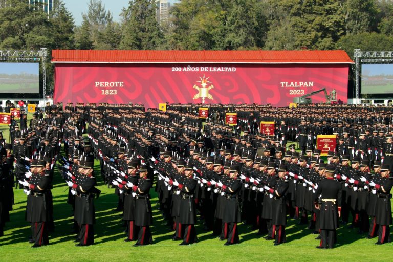 ¿México militarizándose?