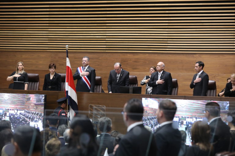 Informe presidencial: Gobierno califica apoyo popular como "mayor logro de la Administración"