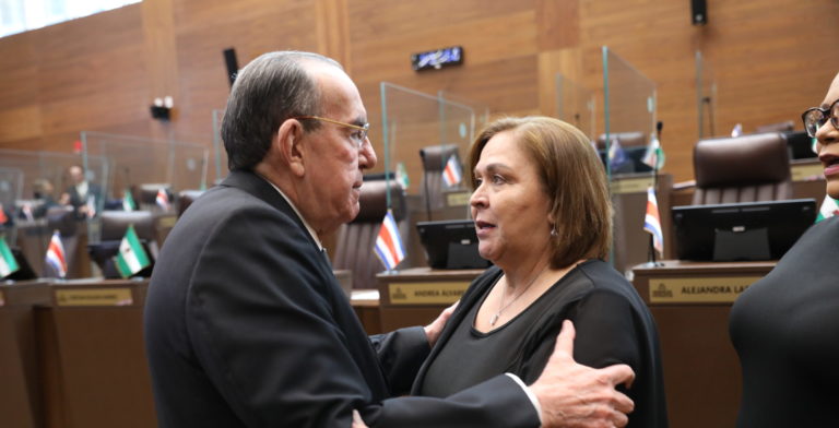 PLN y PUSC se dejan las secretarías suplentes del Directorio del Congreso