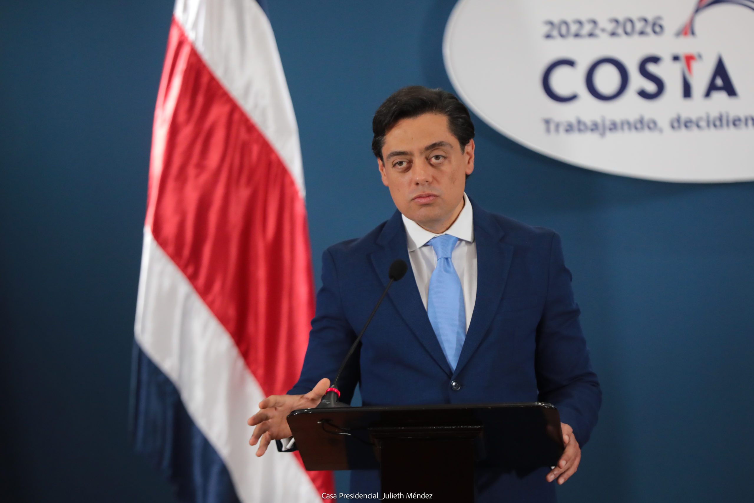 Imagen principal del artículo: Presidencia justifica en "razones de oportunidad y conveniencia políticas" desconvocatoria de proyecto contra crimen organizado