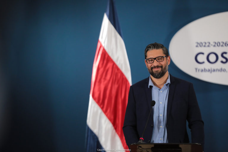 Sinart ¿en coma? ¿resucita? ¿muere?