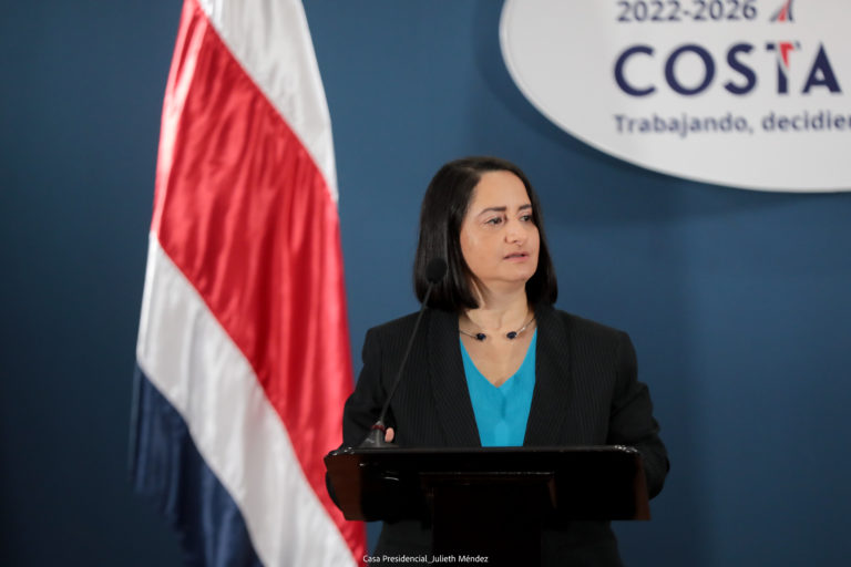 Renuncia la presidenta ejecutiva del PANI, Gloriana López Fuscaldo