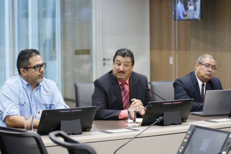 Renunció el presidente ejecutivo de Incopesca, Heiner Méndez