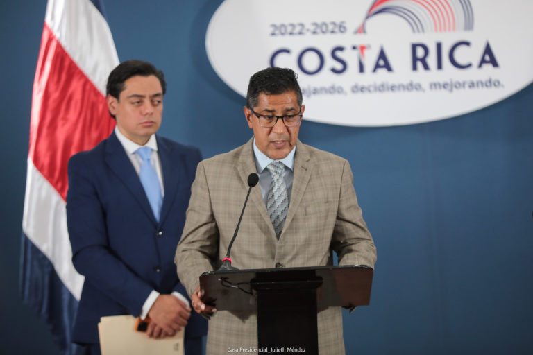 Costa Rica registra dos años consecutivos con superávit primario, pero creció el déficit fiscal