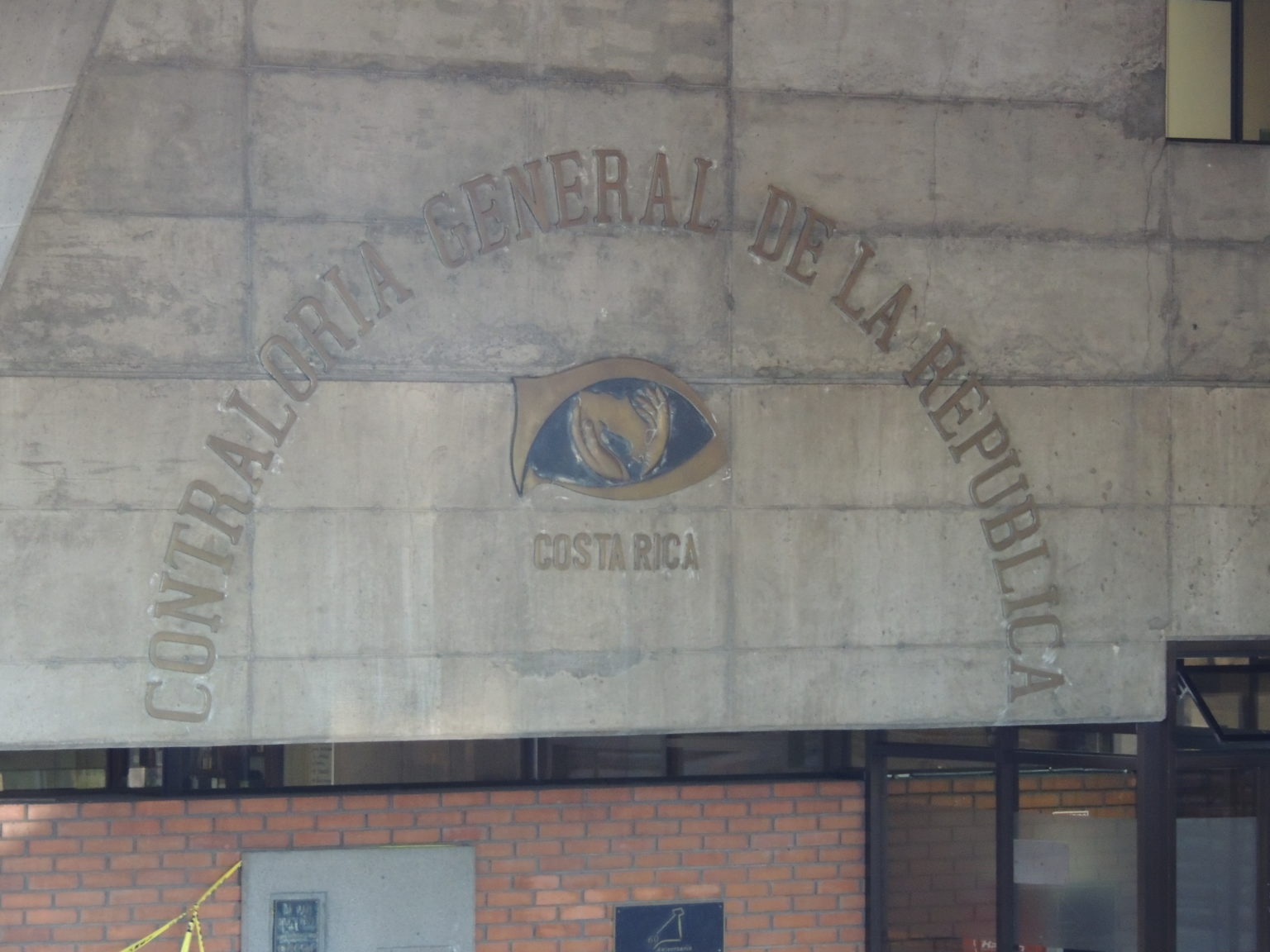 Imagen principal del artículo: Contraloría aprueba presupuesto para intervenir rutas nacionales en Limón