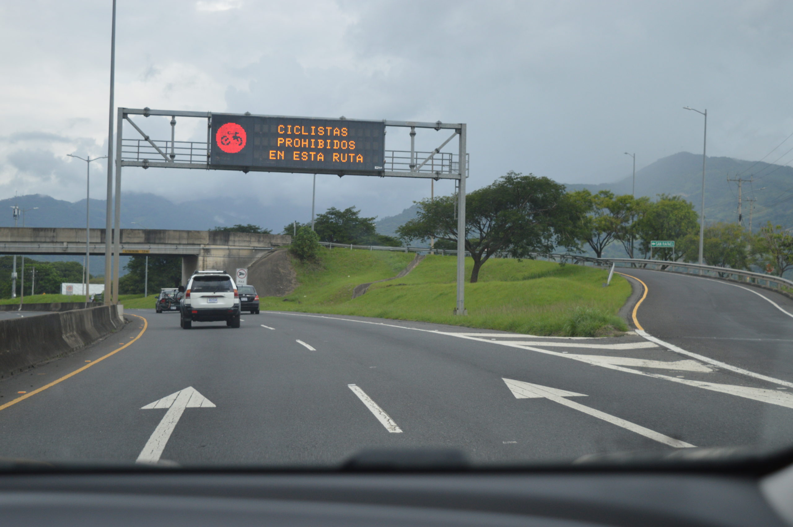 Imagen principal del artículo: Ruta 27 tendrá reversibilidad este domingo 14 de julio