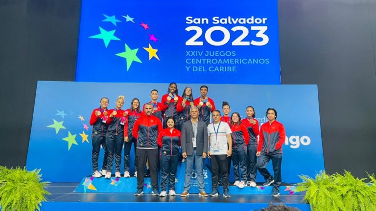 Reciben como héroes a los taekwondistas ticos que ganaron seis medallas en San Salvador 2023