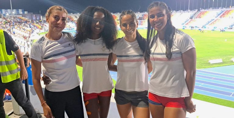 Atletas ticas imponen un nuevo récord nacional en la prueba de relevos 4x400 metros