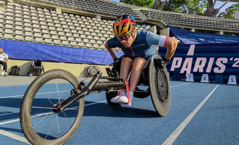 Atleta paralímpico costarricense Ernesto "Lobito" Fonseca quedó séptimo del mundo en Francia