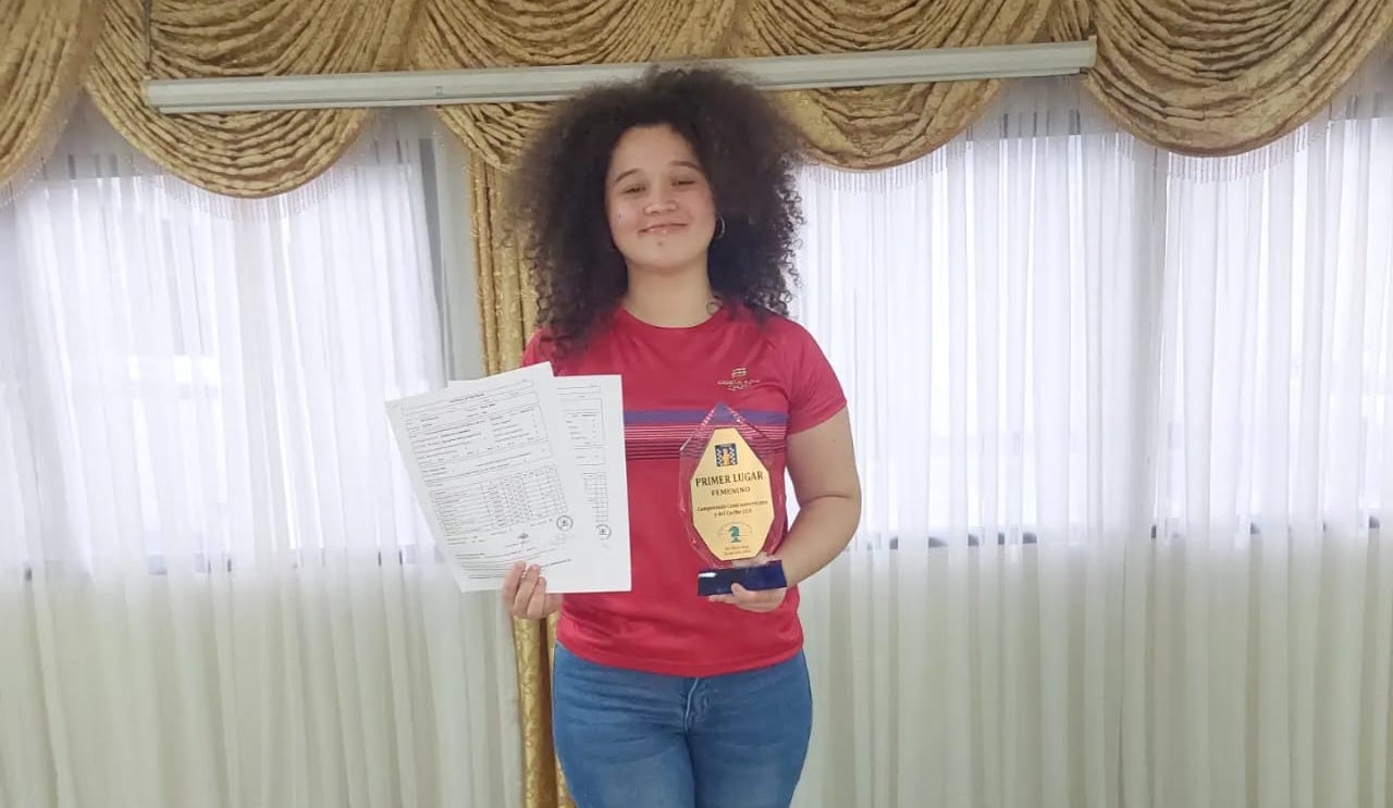 Imagen principal del artículo: Ajedrecista Kristel Díaz se proclama campeona juvenil de Centroamérica y el Caribe