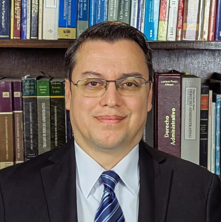 Jorge Leiva Poveda electo magistrado de la Sala Primera por unanimidad