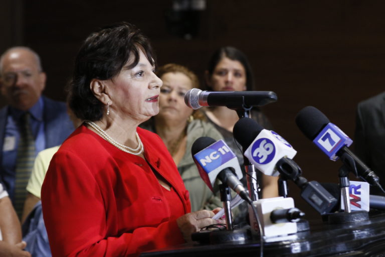 Presentan proyecto de ley para evitar que bancos se laven las manos ante estafas digitales