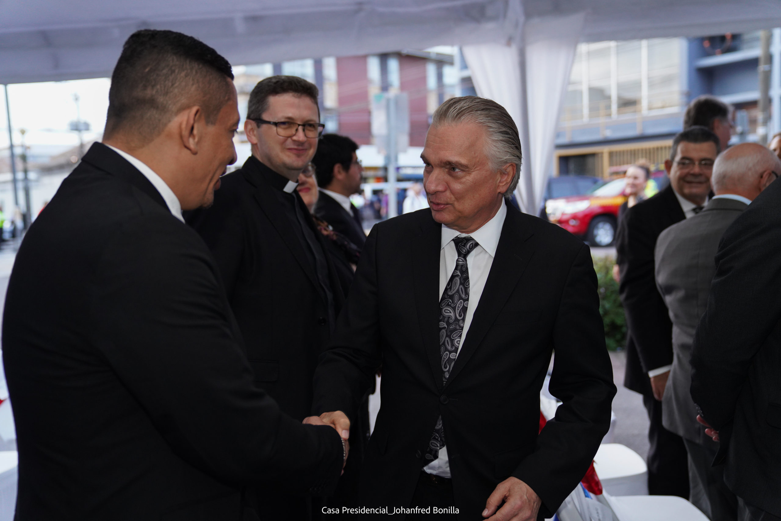 Imagen principal del artículo: Costa Rica ofrece asilo a María Corina Machado y Edmundo González Urrutia