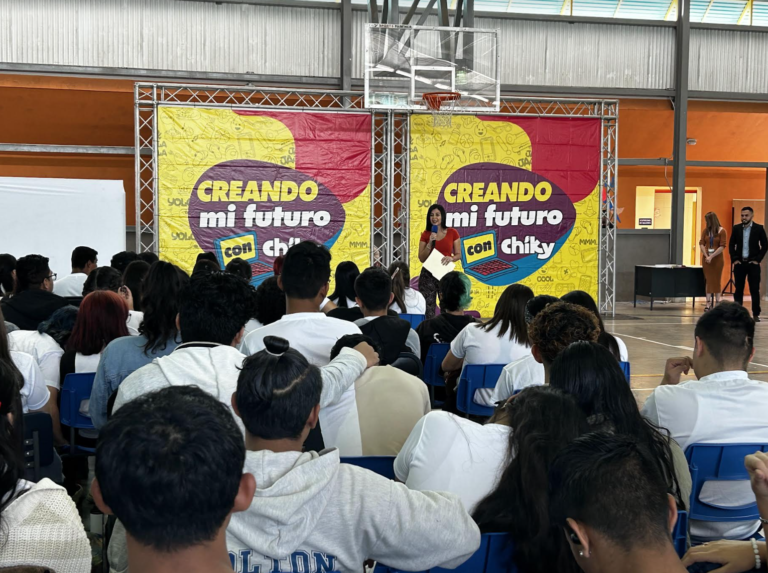 Chiky capacitó a 1000 jóvenes de comunidades vulnerables en habilidades para la vida