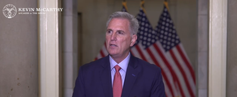 Líder republicano de la Cámara Baja ordena iniciar investigación contra Biden