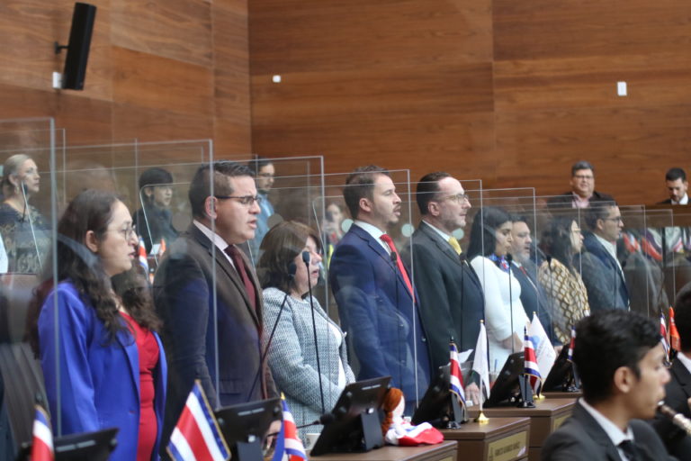Se instaló la campaña municipal en el Congreso