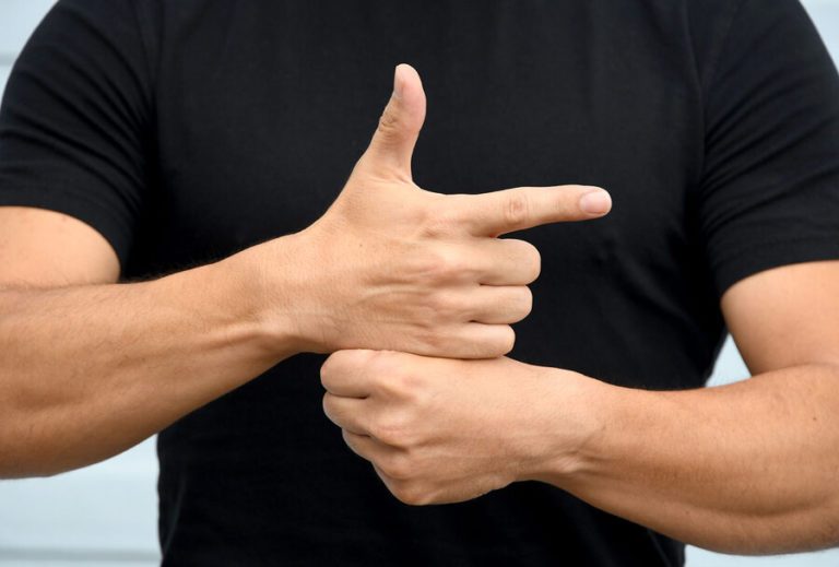 Personas sordas piden declarar al LESCO como uno de los idiomas oficiales de Costa Rica