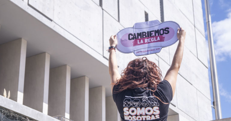 Proyecto de ley de justicia menstrual pasa el primer debate con 41 votos a favor