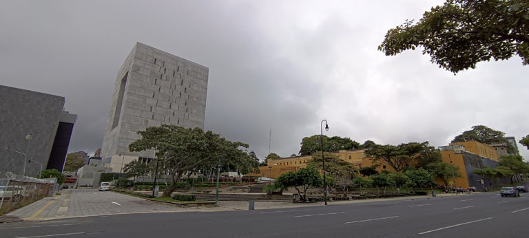 Plenario inicia trámite de reforma constitucional para que Hacienda pueda adquirir deuda en el exterior sin aval legislativo