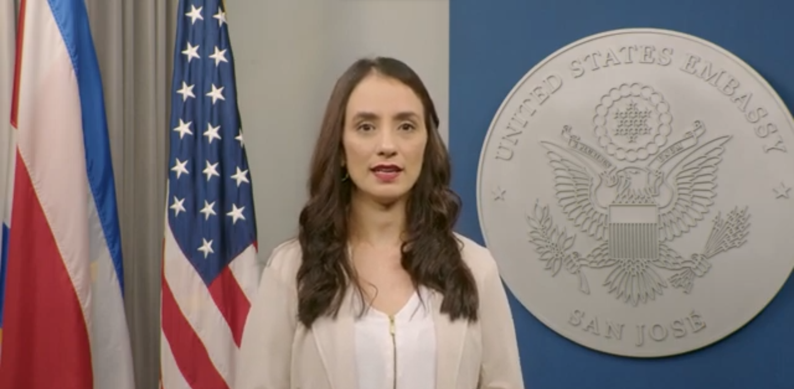 Imagen principal del artículo: Embajada de Estados Unidos anuncia apertura de proceso de visas de diversidad