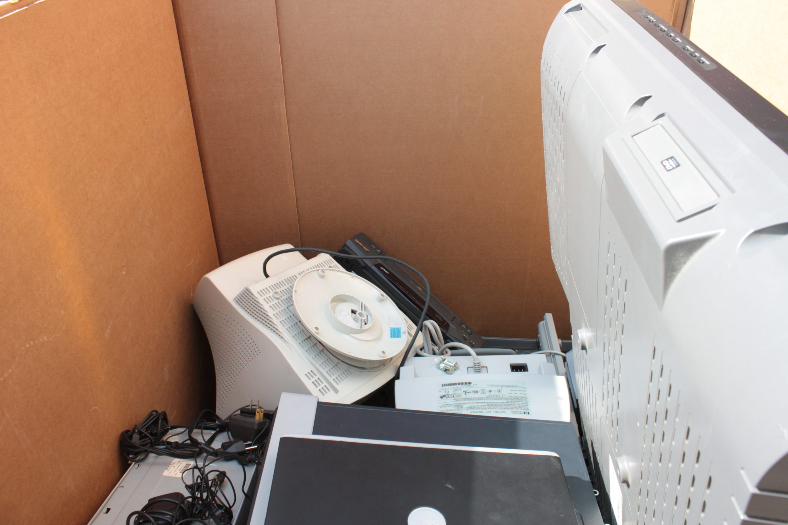 Imagen principal del artículo: Sábado 14 de octubre: campaña nacional de recolección de residuos y aparatos electrónicos