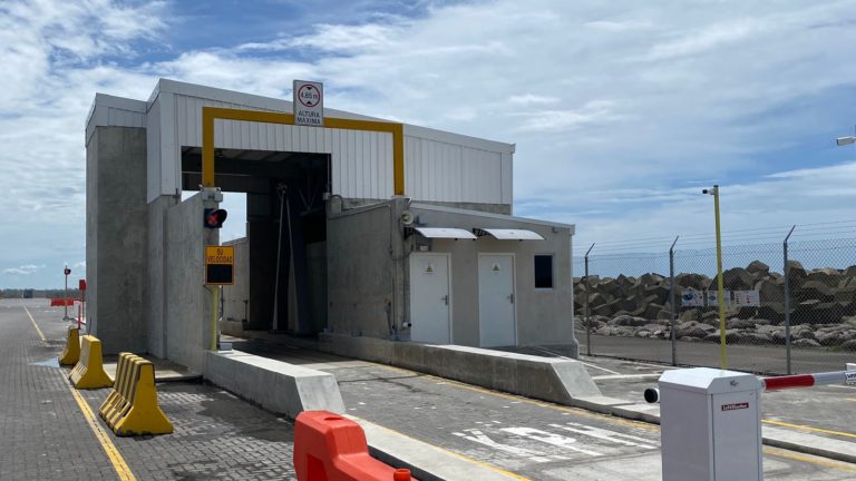 Seguridad justifica que cocaína decomisada en Europa salió de Moín por escáner "que presentaba problemas"