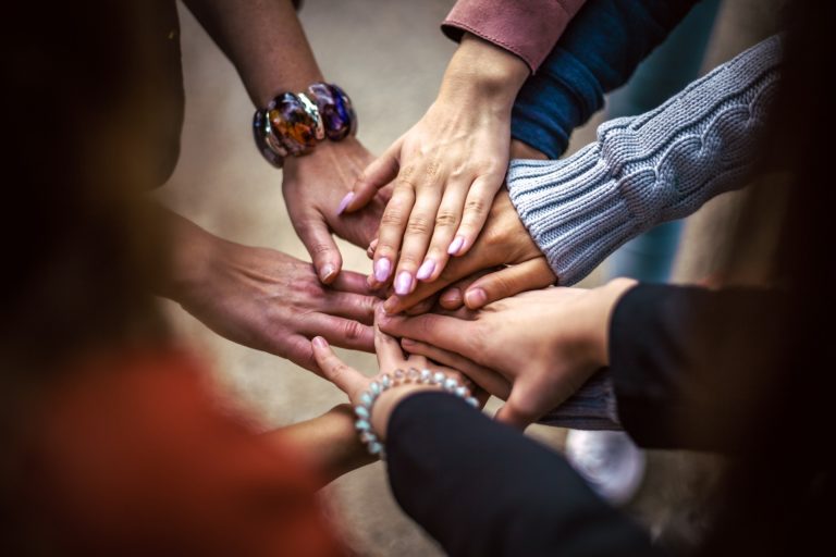 La consulta comunitaria como herramienta ante la violencia social