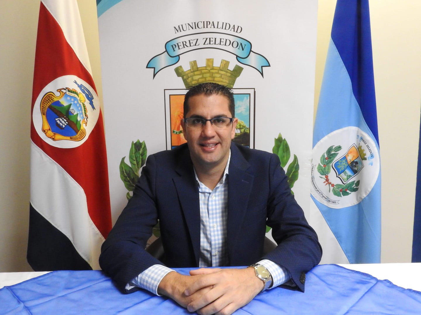 Imagen principal del artículo: Procuraduría de la Ética se suma a causa penal contra alcalde de Pérez Zeledón