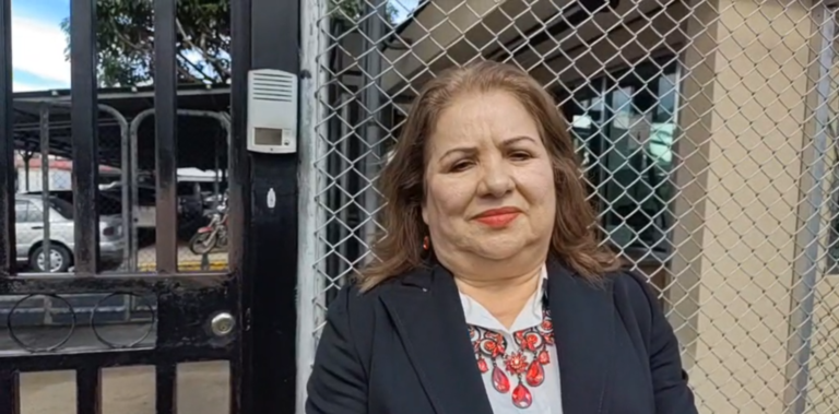 Le echaron los perros (pero no de la forma en que uno esperaría)