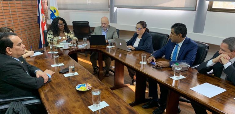 Hacienda y OIJ logran acuerdo tras mediación de la Defensoría de los Habitantes