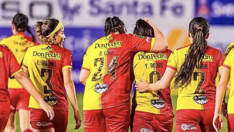 Imagen principal del artículo: Oficial: el Club Sport Herediano no invertirá más en el equipo femenino de primera división