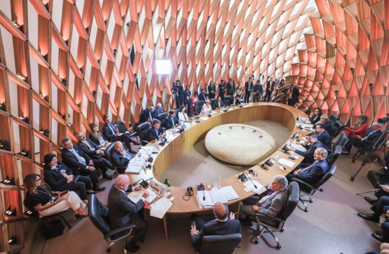 Cumbre de Mercosur finaliza sin tratado con Unión Europea   