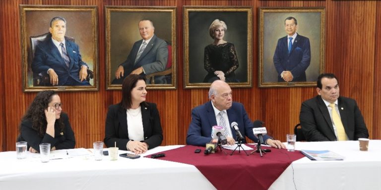 Orlando Aguirre: "exigimos respeto para este poder de la república y para todos sus funcionarios"