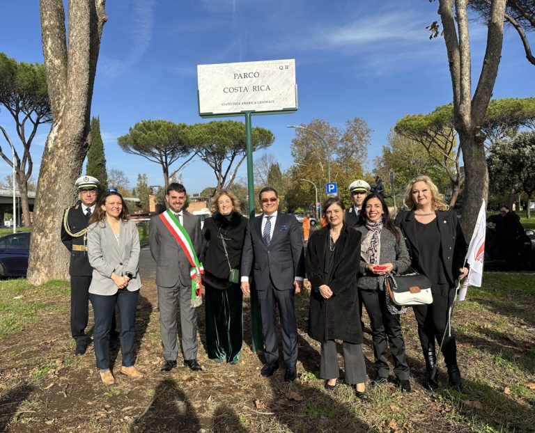 Inauguran “Parque Costa Rica” en Roma
