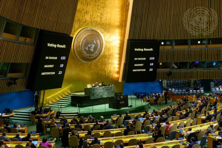 Asamblea General de la ONU aprueba resolución exigiendo alto al fuego en la Franja de Gaza