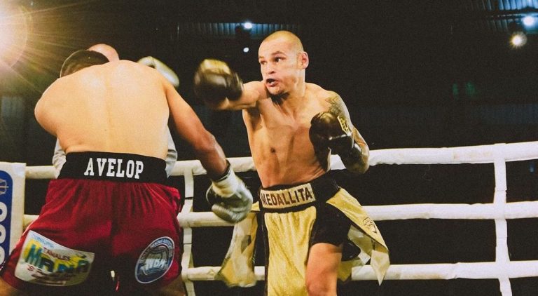 Boxeador tico David "Medallita" Jiménez noqueó a excampeón mundial de México