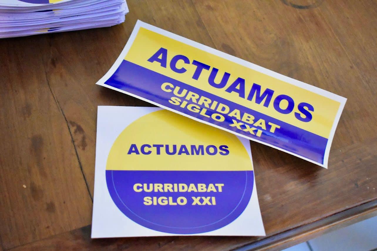 Imagen principal del artículo: Grupo de 56 fundadores y militantes se separa de partido Curridabat Siglo XXI