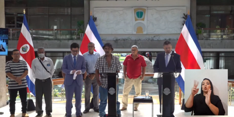Ejecutivo presenta proyecto para honrar pagos pendientes desde hace 23 años a exmuelleros