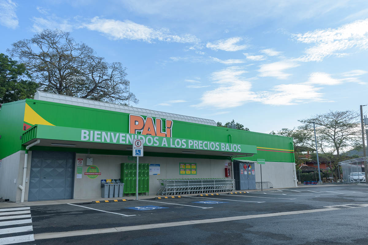 Imagen principal del artículo: TSE y Walmart se unen para que ciudadanía pruebe papeleta electrónica durante las últimas semanas de enero