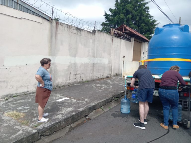 Sistemas de Tres Ríos, Los Sitios y La Valencia abastecerán de agua a sitios afectados por contaminación 