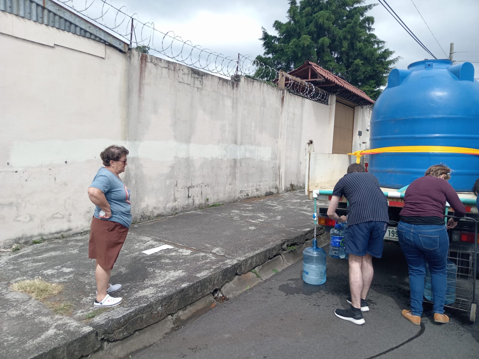 Imagen principal del artículo: Sistemas de Tres Ríos, Los Sitios y La Valencia abastecerán de agua a sitios afectados por contaminación