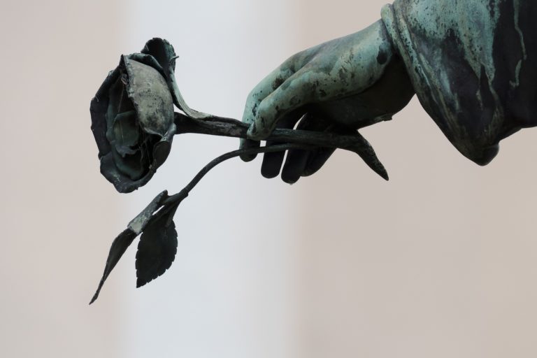Entre la vida y la muerte