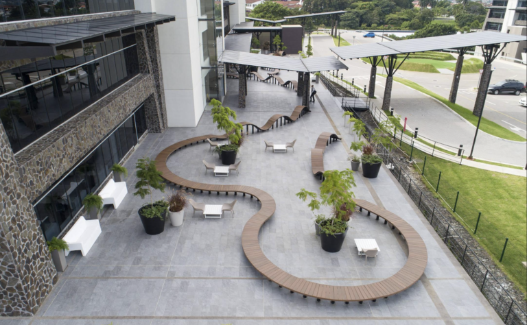 PROCOMER otorga licencia al Centro Corporativo El Cafetal por su compromiso con el medio ambiente