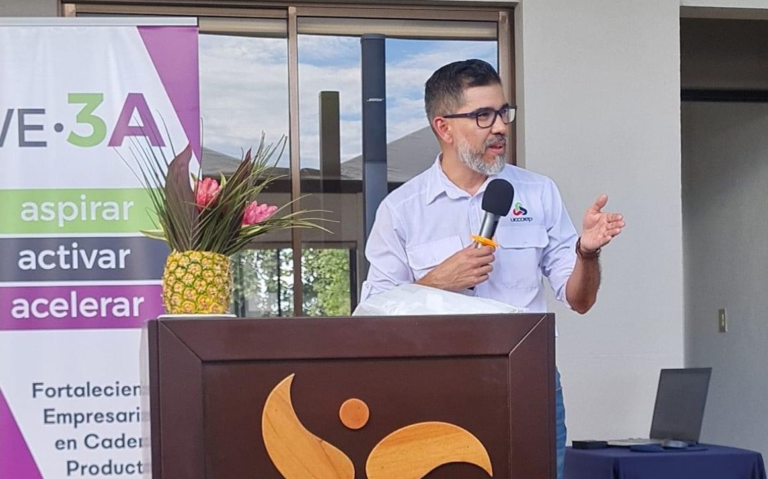 Jorge Luis Araya Chaves renuncia como representante de Uccaep en junta de la CCSS