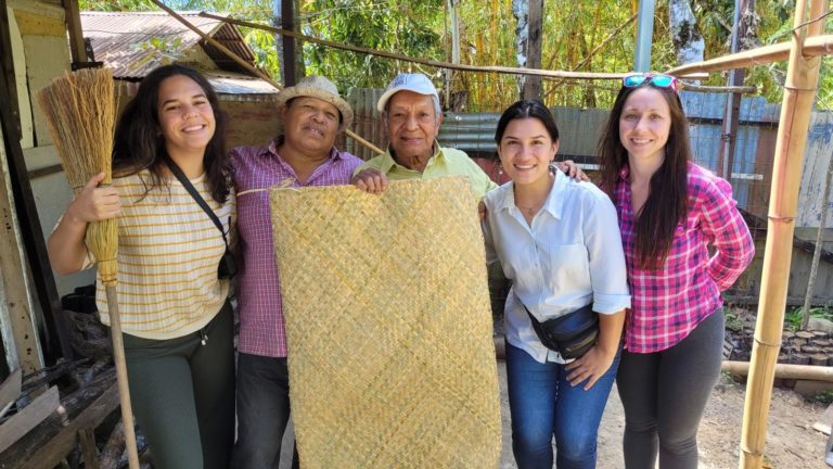 Presentan libro de costumbres y tradiciones de la Cultura Huetar