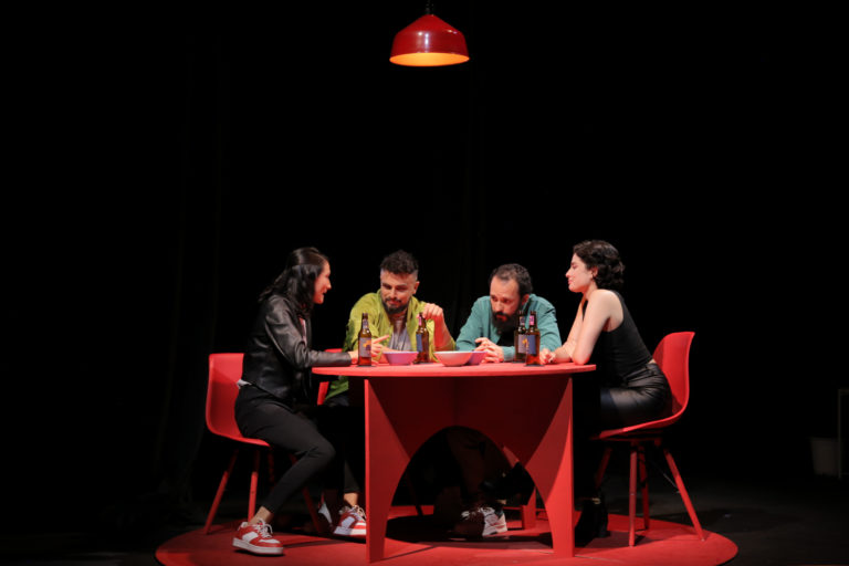 Mucho más que teatro: Espressivo invita a las nuevas funciones de" Me hubiera gustado saber que venías hoy"